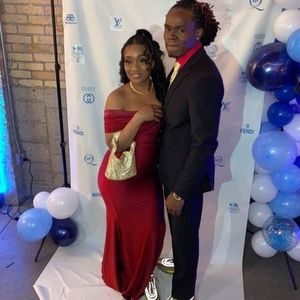 Meet your Posher, Alisha